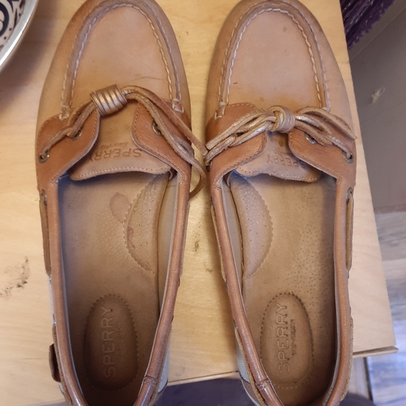 Sperrys - Picture 2 of 2